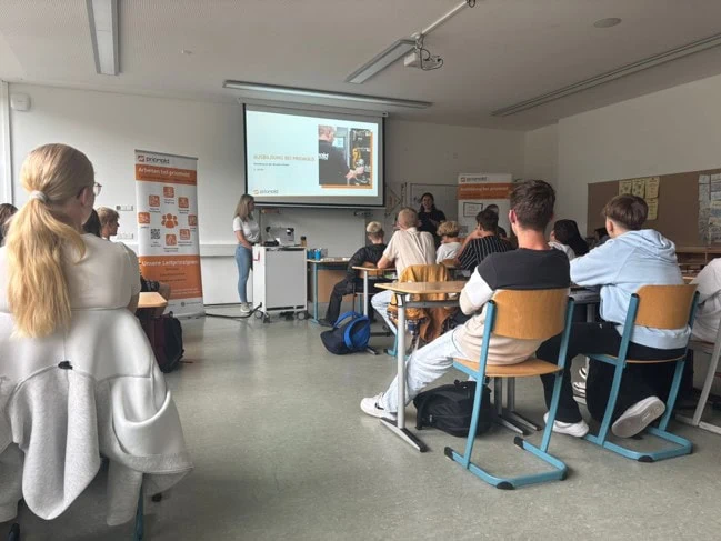 Berufsorientierung und Ausbildung bei priomold